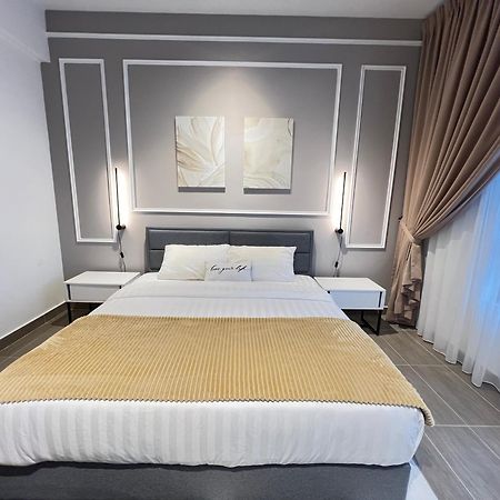 Rizz Residence Troika Kb Kota Bharu Exterior photo