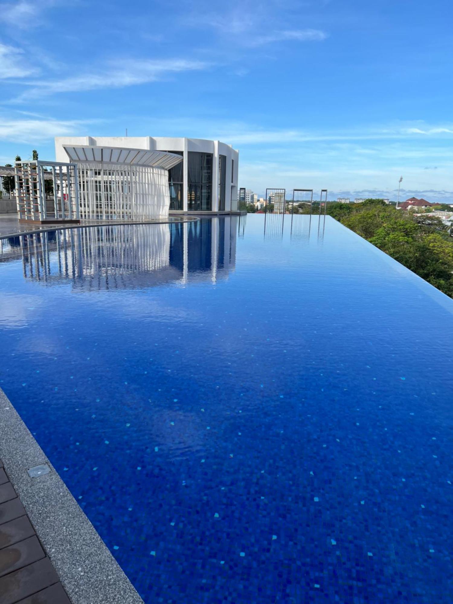 Rizz Residence Troika Kb Kota Bharu Exterior photo